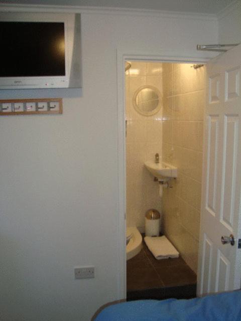 Albergue Alma House Dover Exterior foto